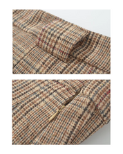 Line Pleated Skirt