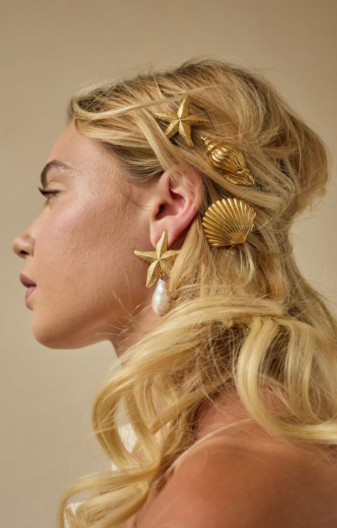 Beach inspired hairclip