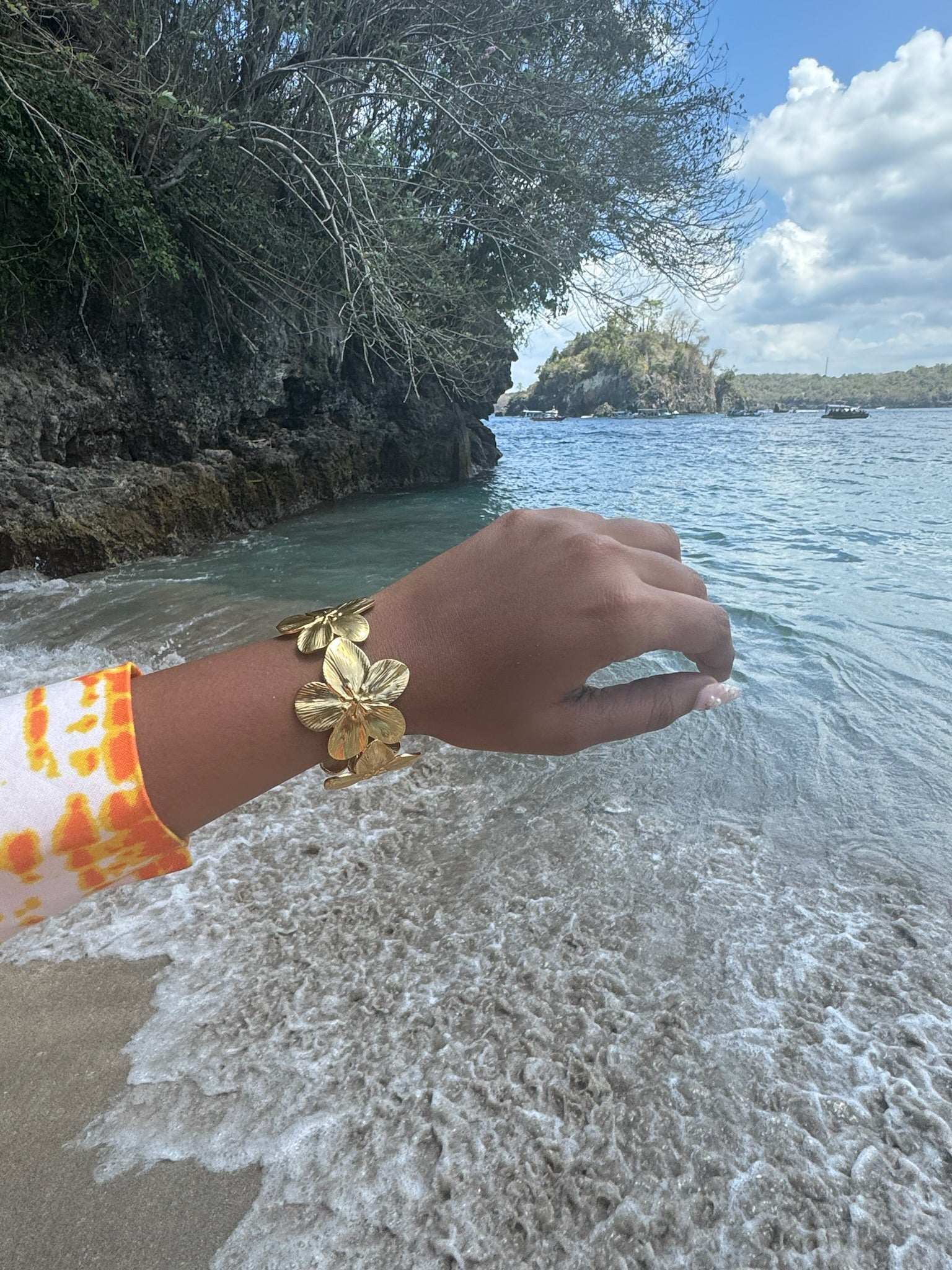 Flower Arm Bracelet