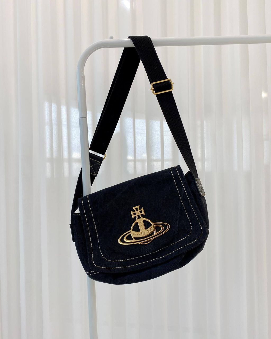 fog Saturn Bag
