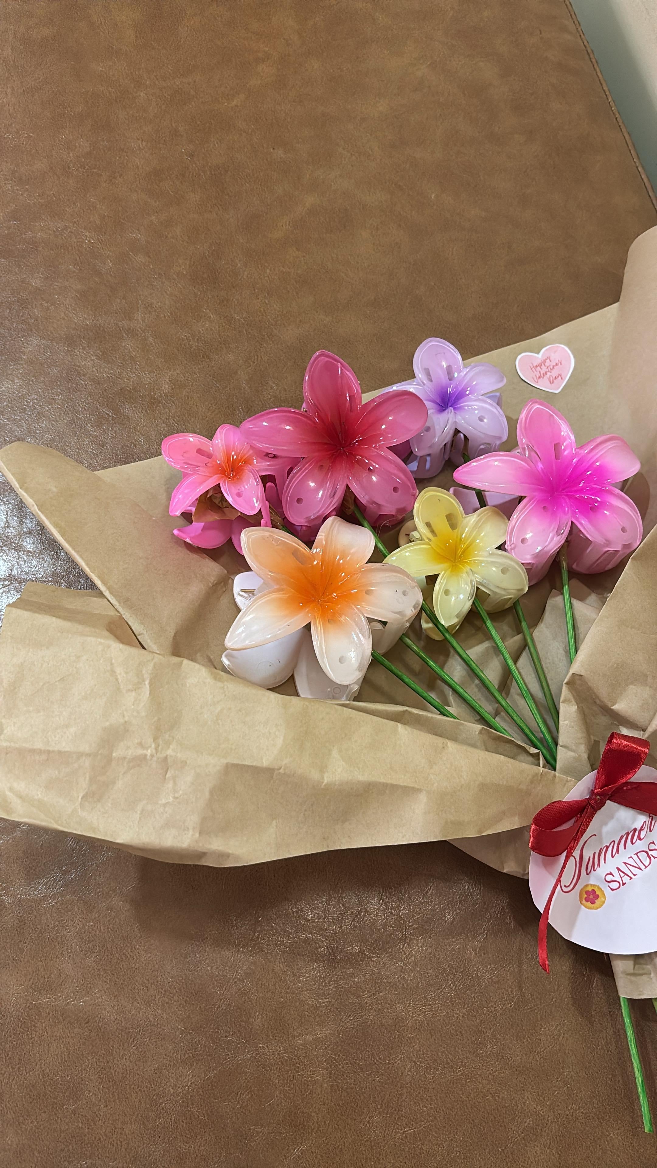 Valentines flower clip bouquet