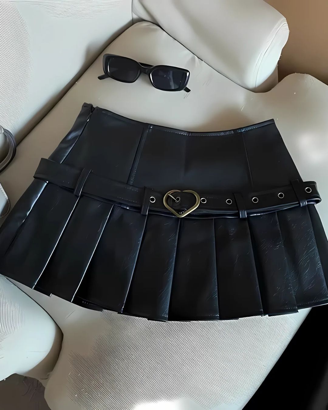 Heart Belt Leather Pleated Skirt Retro