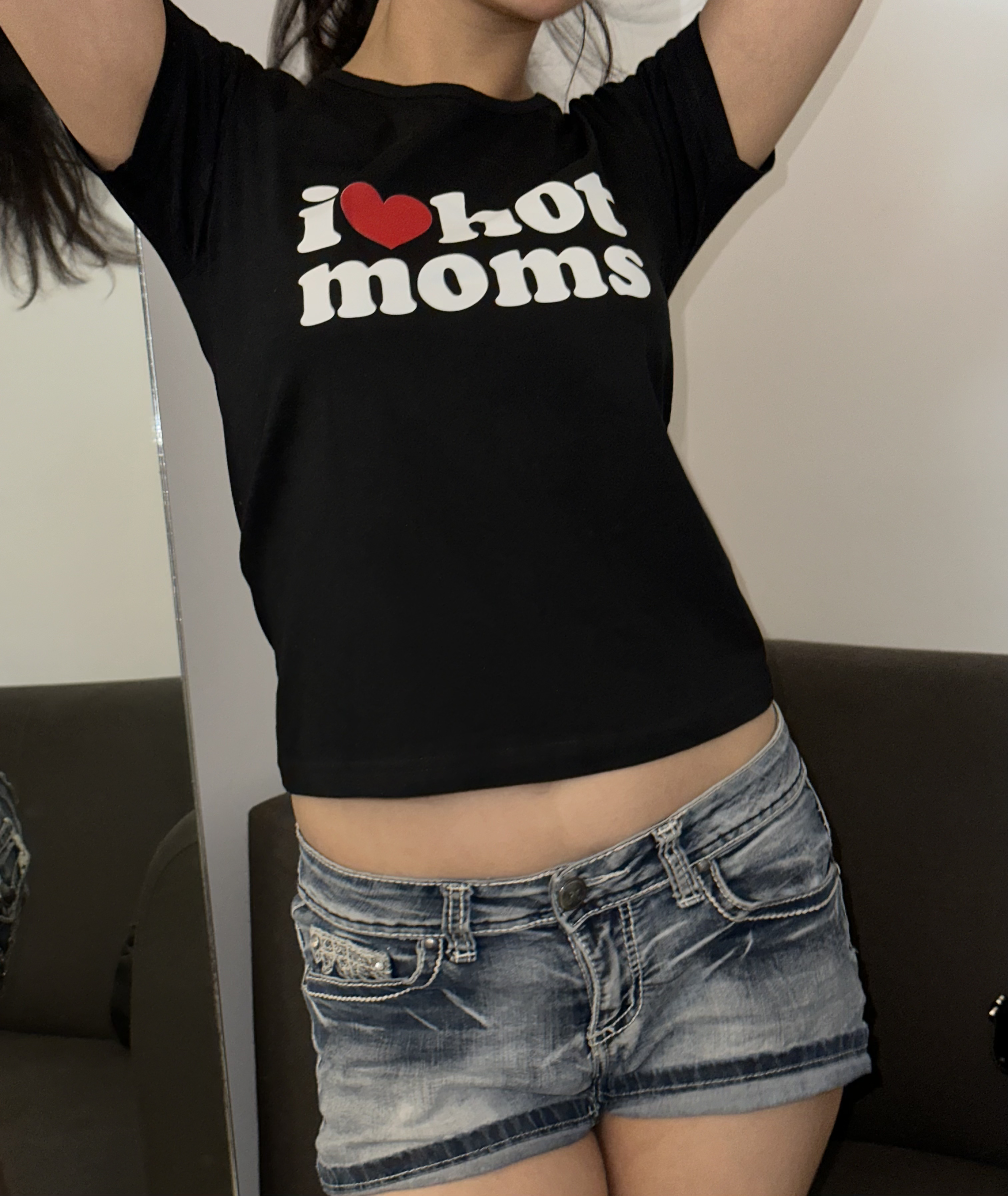 I Love Hot Moms Baby Tee