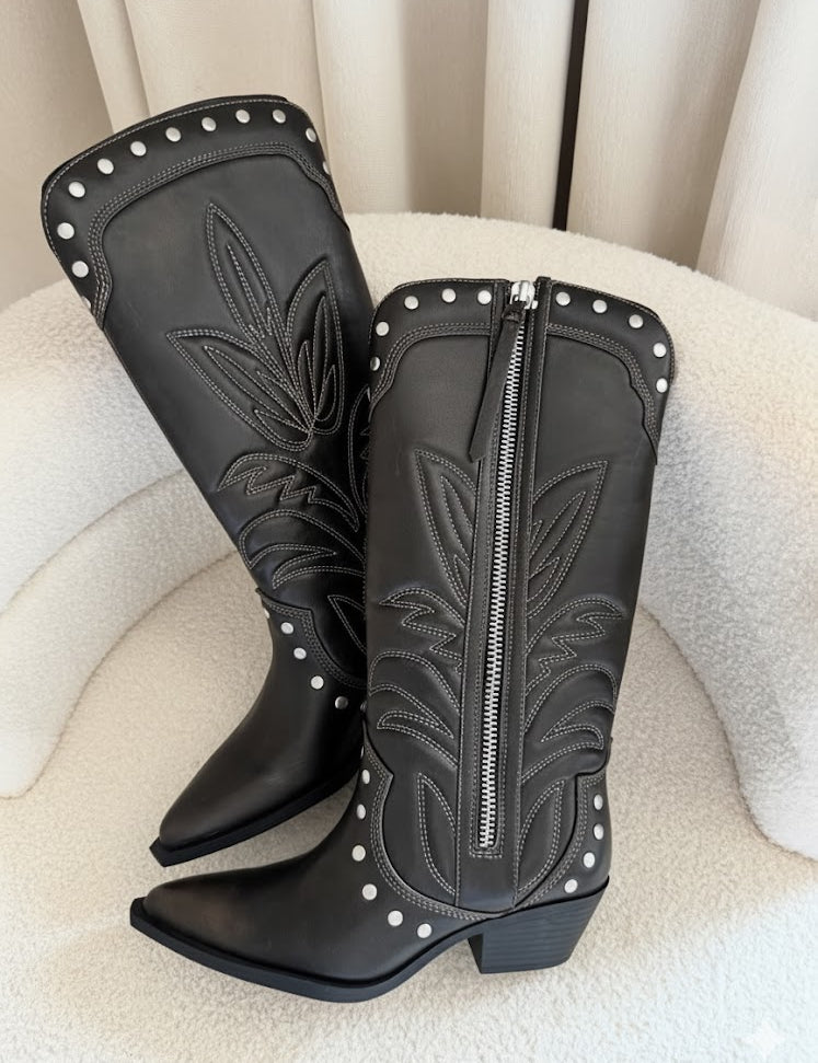 JenaStudBoots.jpg