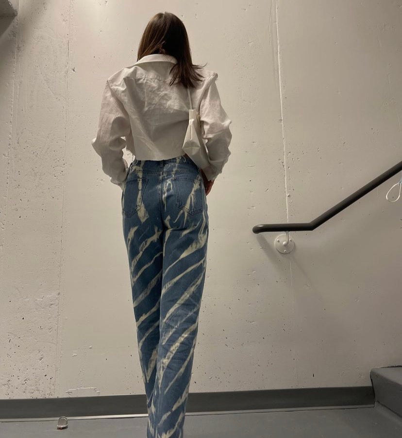 hollywood-bleach-jeans_2d6f6c38-dc5b-40c7-9dcd-1e6325154c93.jpg