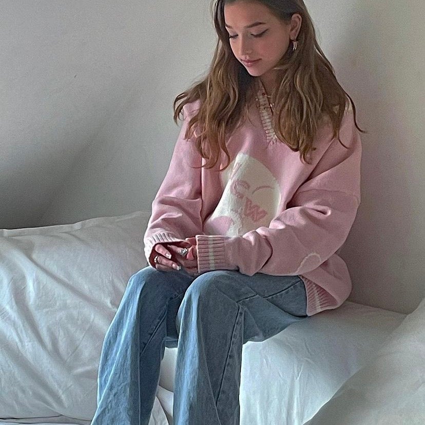 pastel-pink-skull-sweater_34ca4321-6d76-43f4-bb1c-53c14dd8c7dd.jpg