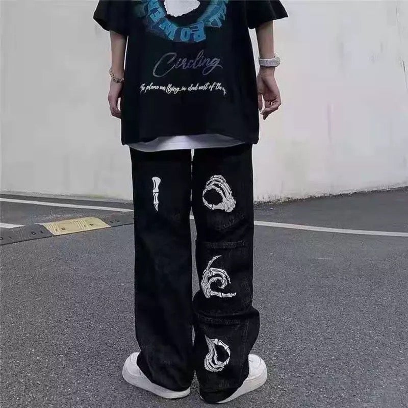 skull-design-black-jeans_999811b9-b24c-4f8e-adf4-fdc9ad7af5d4.jpg