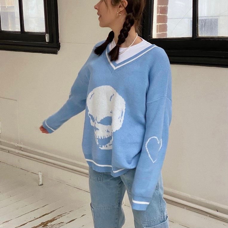 skull-sweater_34b394df-2384-40b1-9a42-48cd1bae927a.jpg